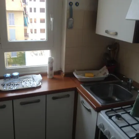 Cambiasi 5/127 Apartment